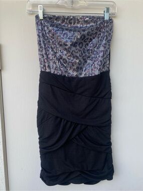 NWT Planet Gold Black and Silver Sequin Strapless Bodycon Dress~ M